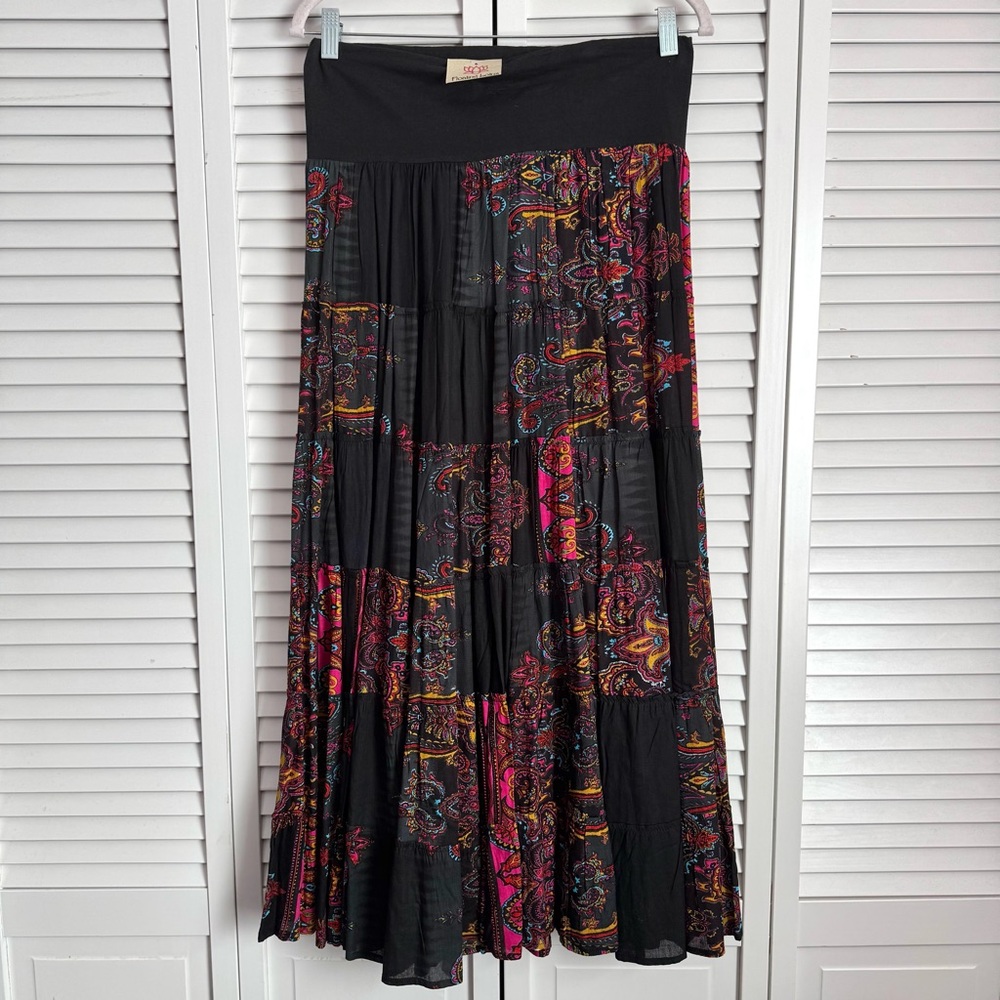 Floating Lotus Patchwork Paisley Tiered Maxi Boho Skirt Black Pink Size M/L NWT